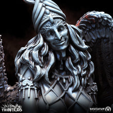 Load image into Gallery viewer, Harpy Magravine | The Wilds | Bestiarum | Miniatures D&amp;D Wargaming DnD