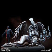 Load image into Gallery viewer, Harpy Magravine | The Wilds | Bestiarum | Miniatures D&amp;D Wargaming DnD