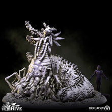 Load image into Gallery viewer, The Hive Queen | The Hive | Bestiarum | Miniatures | D&amp;D | Wargaming | DnD