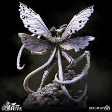 Load image into Gallery viewer, Razorwing | The Hive | Bestiarum | Miniatures | D&amp;D | Wargaming | DnD