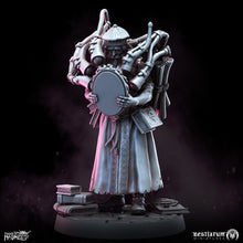Load image into Gallery viewer, Astrologers | Tower of Madness | Bestiarum | Miniatures D&amp;D Wargaming DnD
