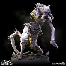 Load image into Gallery viewer, Chitin Thralls | The Hive | Bestiarum | Miniatures | D&amp;D | Wargaming | DnD