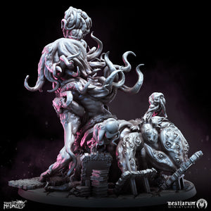 The Visitor | Tower of Madness | Bestiarum | Miniatures D&D Wargaming DnD