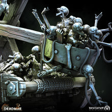 Load image into Gallery viewer, Carrion Mangonel | Deadmire | Bestiarum | Miniatures D&amp;D Wargaming DnD