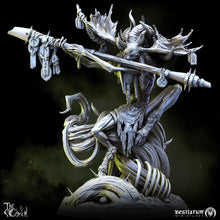Load image into Gallery viewer, Leshen | The Coven | Bestiarum | Miniatures D&amp;D Wargaming DnD