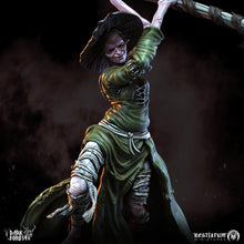 Load image into Gallery viewer, Crazed Scyther | Dark Forest | Bestiarum | Miniatures D&amp;D Wargaming DnD