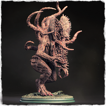 Load image into Gallery viewer, Zharkuth, Herald of Bites - Cthulu Unbound pt2 - Evox Arts - Wargaming D&amp;D DnD