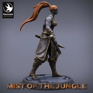 Amazon Heavy Soldier With Dagger - Walk - Mist of the Jungle -Rescale Miniatures - Wargaming D&D DnD