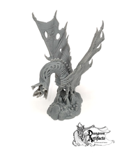Load image into Gallery viewer, Banshee Leech - Wargaming Miniatures Monster Rocket Pig Games D&amp;D, DnD