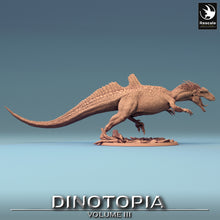 Load image into Gallery viewer, Concavenator - Attack - Dinotopia - Rescale Miniatures - Wargaming D&amp;D DnD