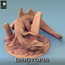 Load image into Gallery viewer, Concavenator - Search - Dinotopia - Rescale Miniatures - Wargaming D&amp;D DnD