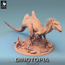 Load image into Gallery viewer, Concavenator - Walk - Dinotopia - Rescale Miniatures - Wargaming D&amp;D DnD