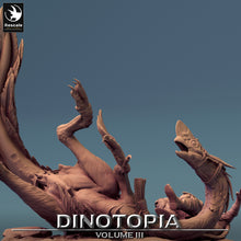 Load image into Gallery viewer, Oviraptor - Fall - Dinotopia - Rescale Miniatures - Wargaming D&amp;D DnD