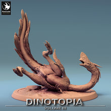 Load image into Gallery viewer, Oviraptor - Fall - Dinotopia - Rescale Miniatures - Wargaming D&amp;D DnD