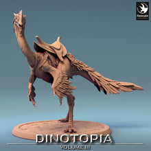 Load image into Gallery viewer, Oviraptor - Stance Saddled No Rider - Dinotopia - Rescale Miniatures - Wargaming D&amp;D DnD