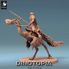 Load image into Gallery viewer, Oviraptor - Turn With Rider - Dinotopia - Rescale Miniatures - Wargaming D&amp;D DnD