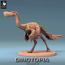 Load image into Gallery viewer, Oviraptor - Turn Wild - Dinotopia - Rescale Miniatures - Wargaming D&amp;D DnD