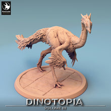 Load image into Gallery viewer, Oviraptor - Turn Wild - Dinotopia - Rescale Miniatures - Wargaming D&amp;D DnD