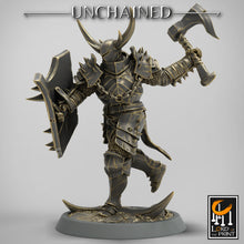 Load image into Gallery viewer, Olaf&#39;s Light Soldier with Axe and Shield - Run - Unchained - Rescale Miniatures - Wargaming D&amp;D DnD