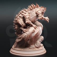Load image into Gallery viewer, Verdant Basilisk - Adventure Continues - DM Stash - Wargaming D&amp;D DnD, 28mm, 32mm, 40mm, 54mm, 75mm, 100mm, 125mm