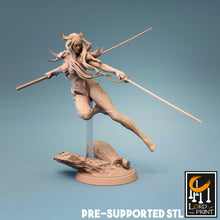Load image into Gallery viewer, Succubus Fighter - Rescale Miniatures - Wargaming D&amp;D DnD