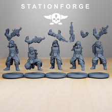Load image into Gallery viewer, Scavenger Tinkers - StationForge - Wargaming D&amp;D DnD