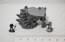 Load image into Gallery viewer, Mining Plateau - Skyless Realms 15mm 28mm 32mm Wargaming Terrain D&amp;D, DnD