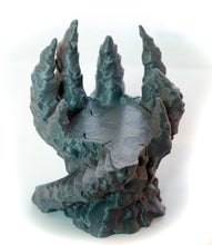 Load image into Gallery viewer, Stairway Pedestal - Skyless Realms 28mm 32mm Wargaming Terrain D&amp;D, DnD