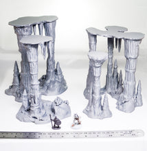 Load image into Gallery viewer, Wet Cavern Set - 15mm 28mm 32mm 37mm Skyless Realms Wargaming Terrain D&amp;D DnD Caverns