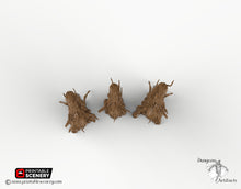Load image into Gallery viewer, Ravenous Hunters - 28mm 32mm Brave New Worlds New Eden Terrain Scatter D&amp;D DnD