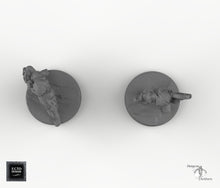 Load image into Gallery viewer, Dark Elf Scout - EC3D Skyless Realms Wargaming Miniatures D&amp;D DnD