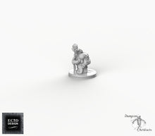 Load image into Gallery viewer, Deep Gnome Merchant - EC3D Skyless Realms Wargaming Miniatures D&amp;D DnD Svirfneblin