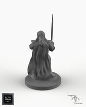 Load image into Gallery viewer, Dark Elf Weapon Master - EC3D Skyless Realms Wargaming Miniatures D&amp;D DnD
