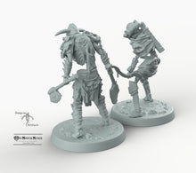 Load image into Gallery viewer, Skeleton Soldiers - Skeletal Soldiers Mini Monster Mayhem Wargaming Miniatures Games D&amp;D, DnD
