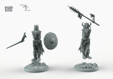 Load image into Gallery viewer, Draugr King - Barrow Wight - Wargaming Miniatures Monster Asgard Rising D&amp;D DnD