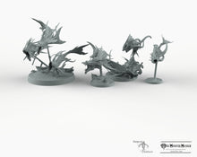 Load image into Gallery viewer, Aboleths - Mini Monster Mayhem Aboleth Version 1 2 Wargaming Miniatures Games D&amp;D DnD