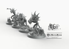 Load image into Gallery viewer, Nothic Grunts - Mini Monster Mayhem Wargaming Miniatures Games Undead D&amp;D DnD