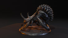 Load image into Gallery viewer, Crawler Queen - The Lodge of the Wasted - Dragon Trapper&#39;s Lodge Wargaming D&amp;D DnD
