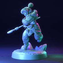 Load image into Gallery viewer, Arctic Druid - The Scorching North - Dragon Trapper&#39;s Lodge Wargaming D&amp;D DnD