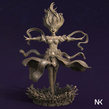 Load image into Gallery viewer, Lyndra the Archmage - Nerikson - Wargaming D&amp;D DnD