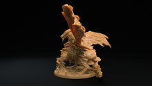 Load image into Gallery viewer, Myconid Drake - The Mushroom Bayou - Dragon Trapper&#39;s Lodge - Wargaming D&amp;D DnD